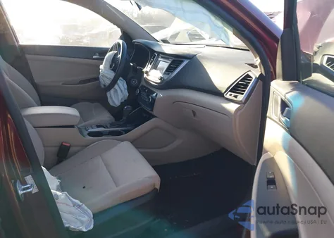 2017 Hyundai Tucson Se z USA, uszkodzony, nr VIN KM8J33A40HU491166